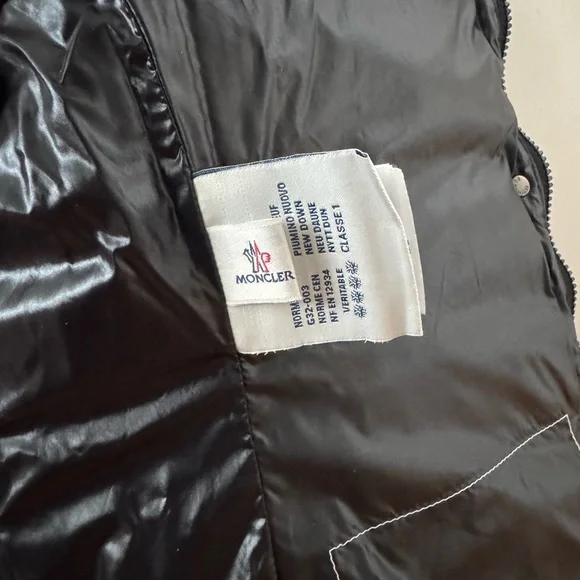 Moncler women’s puffer jacket $2000 size 0 - Picture 7 of 10